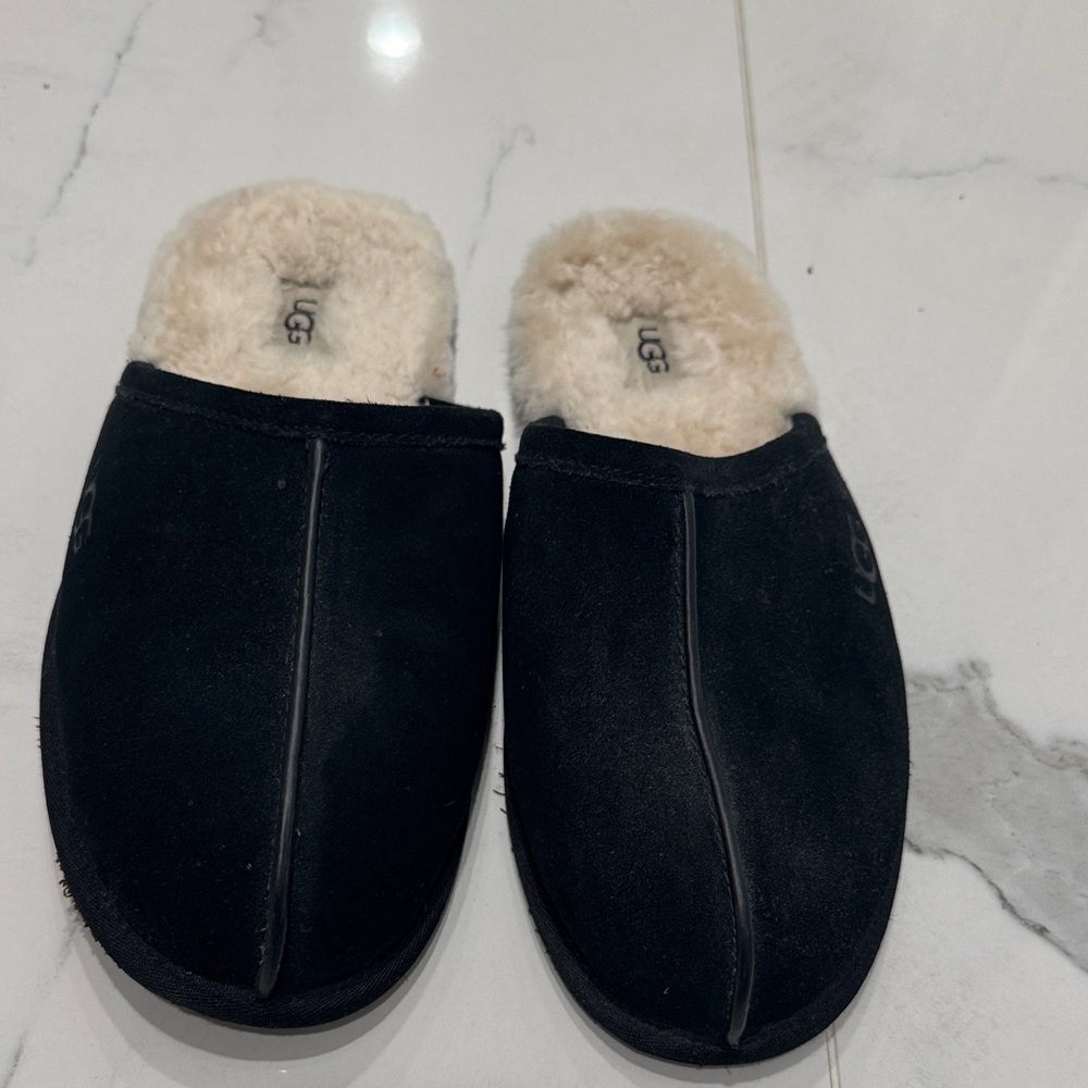 Ugg slippers - image 2